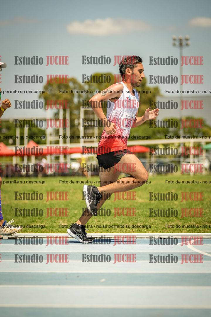 Fotos de los 10.000mts llanos de mujeres y varones LIBRE/MASTER - FINAL
