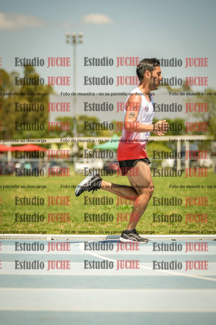 Fotos de los 10.000mts llanos de mujeres y varones LIBRE/MASTER - FINAL