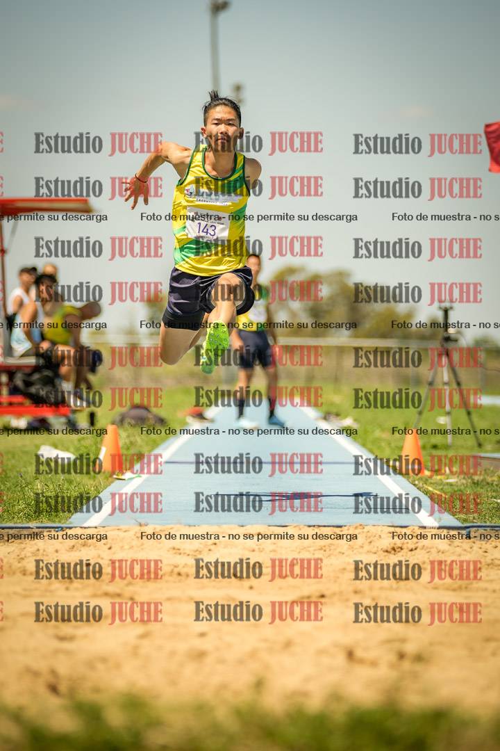 Fotos del salto triple de varones LIBRE/MASTER - FINAL