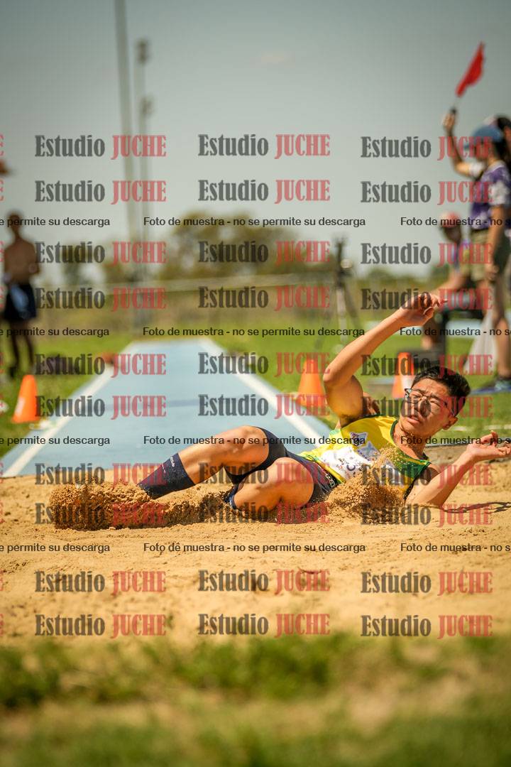 Fotos del salto triple de varones LIBRE/MASTER - FINAL