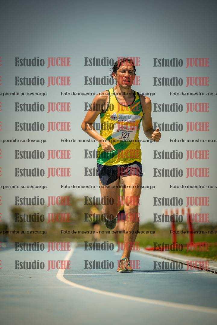 Fotos de los 10.000mts llanos de mujeres y varones LIBRE/MASTER - FINAL