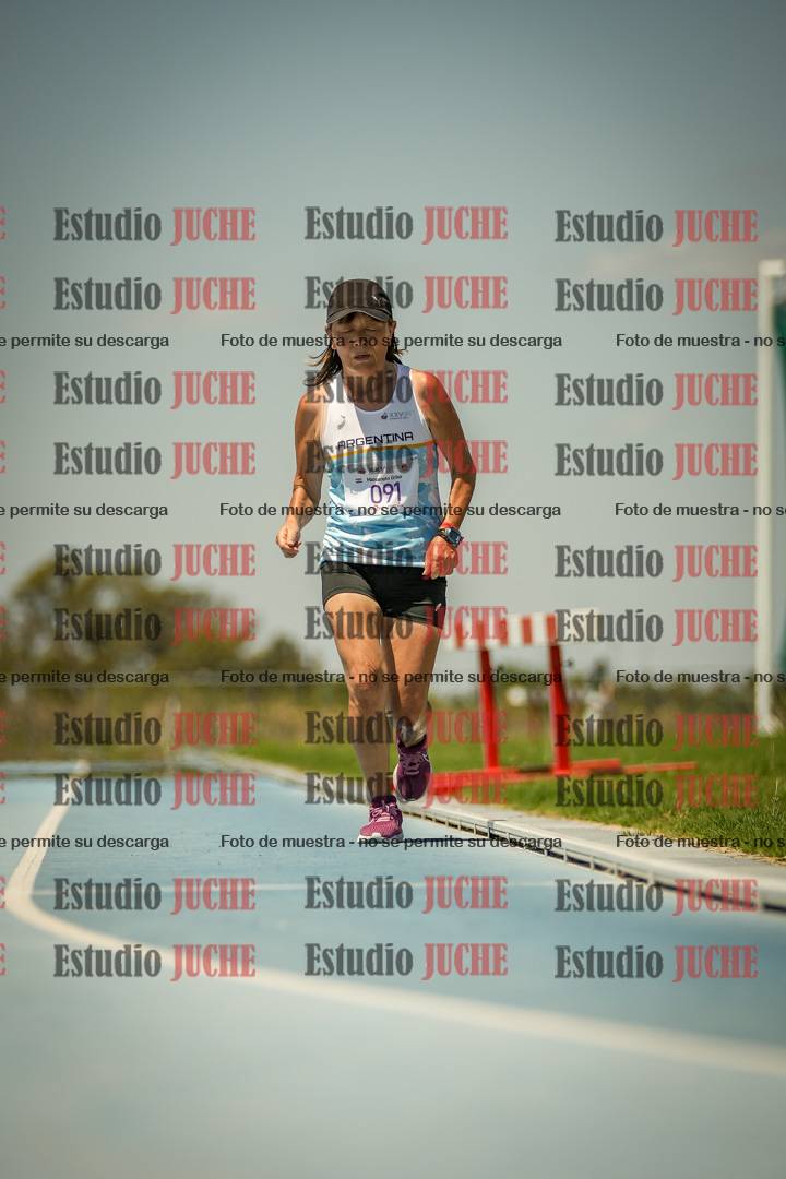 Fotos de los 10.000mts llanos de mujeres y varones LIBRE/MASTER - FINAL