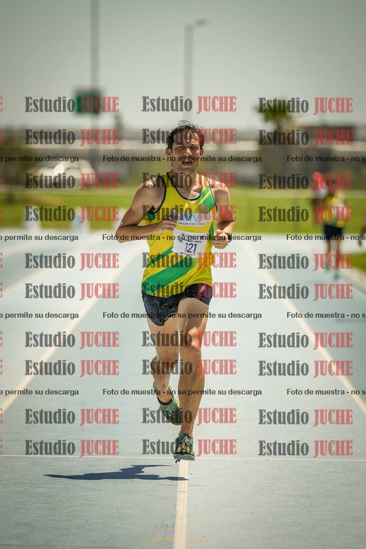 Fotos de los 10.000mts llanos de mujeres y varones LIBRE/MASTER - FINAL