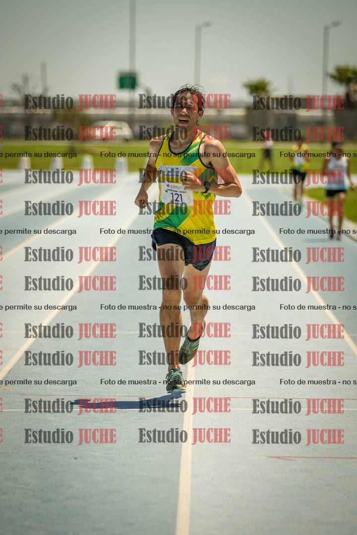 Fotos de los 10.000mts llanos de mujeres y varones LIBRE/MASTER - FINAL