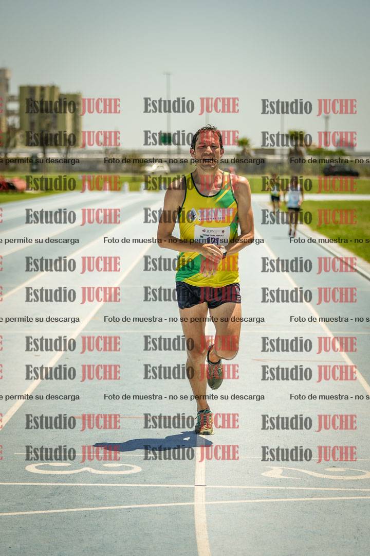 Fotos de los 10.000mts llanos de mujeres y varones LIBRE/MASTER - FINAL