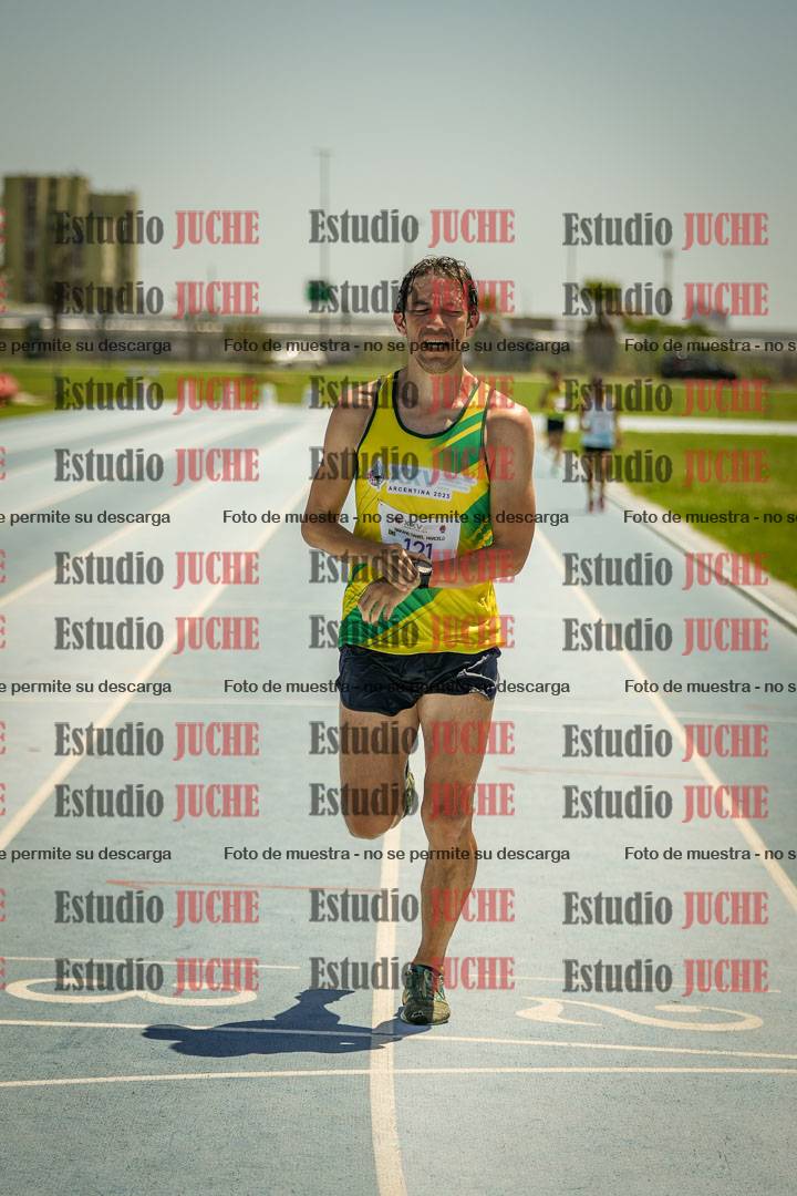 Fotos de los 10.000mts llanos de mujeres y varones LIBRE/MASTER - FINAL