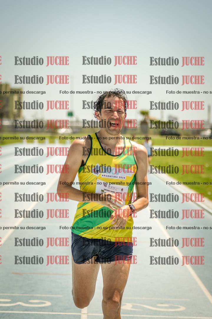 Fotos de los 10.000mts llanos de mujeres y varones LIBRE/MASTER - FINAL