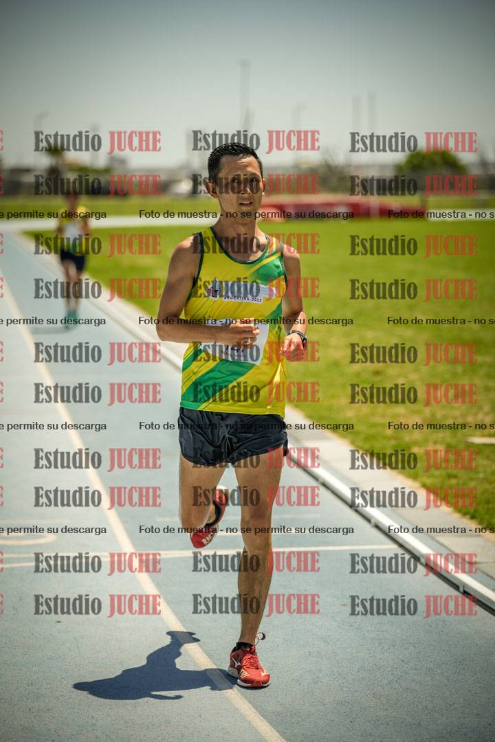 Fotos de los 10.000mts llanos de mujeres y varones LIBRE/MASTER - FINAL