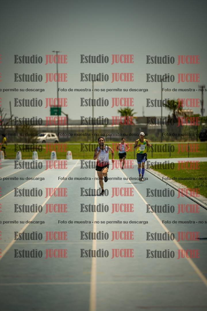 Fotos de los 10.000mts llanos de mujeres y varones LIBRE/MASTER - FINAL