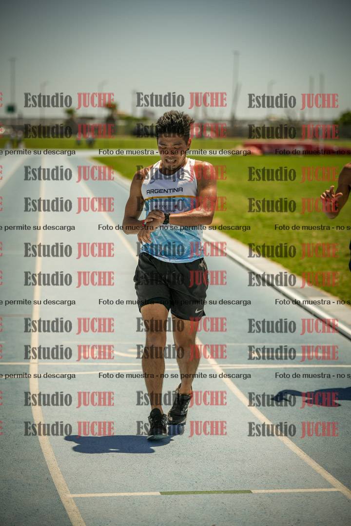 Fotos de los 10.000mts llanos de mujeres y varones LIBRE/MASTER - FINAL