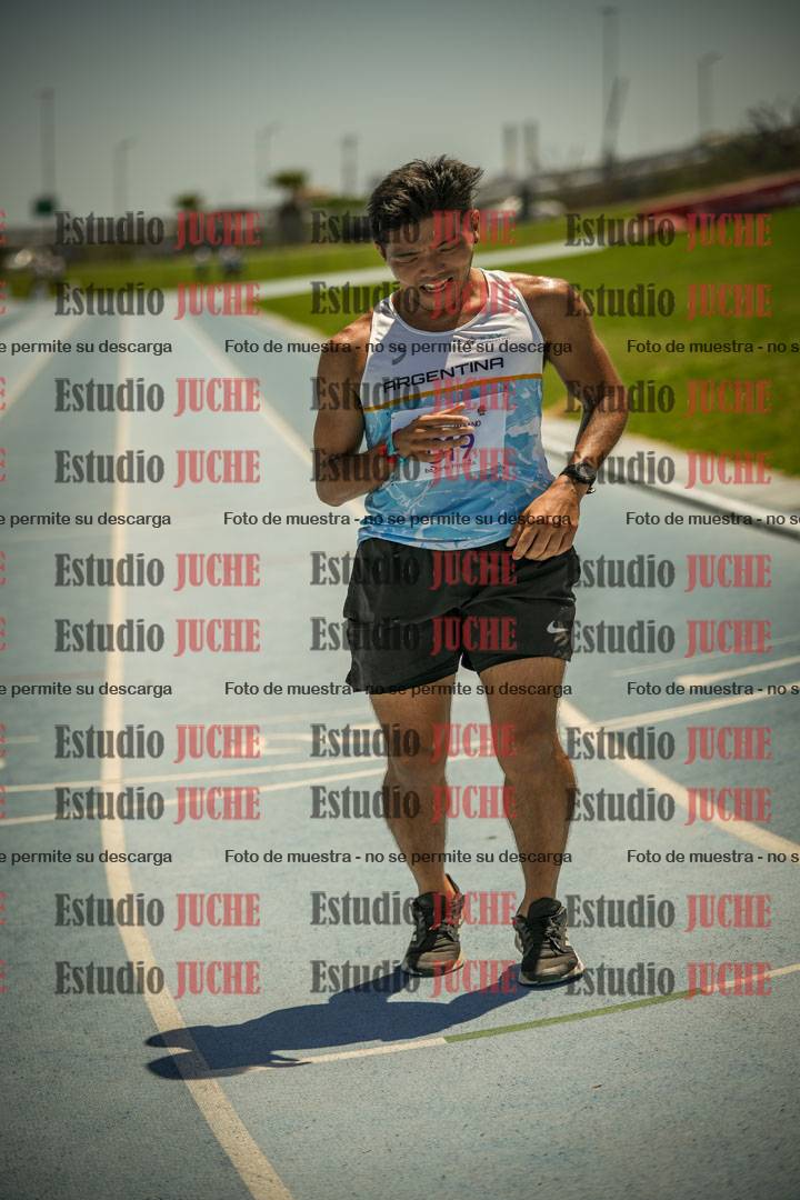 Fotos de los 10.000mts llanos de mujeres y varones LIBRE/MASTER - FINAL