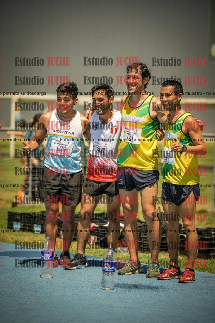 Fotos de algunos podios y extras del torneo