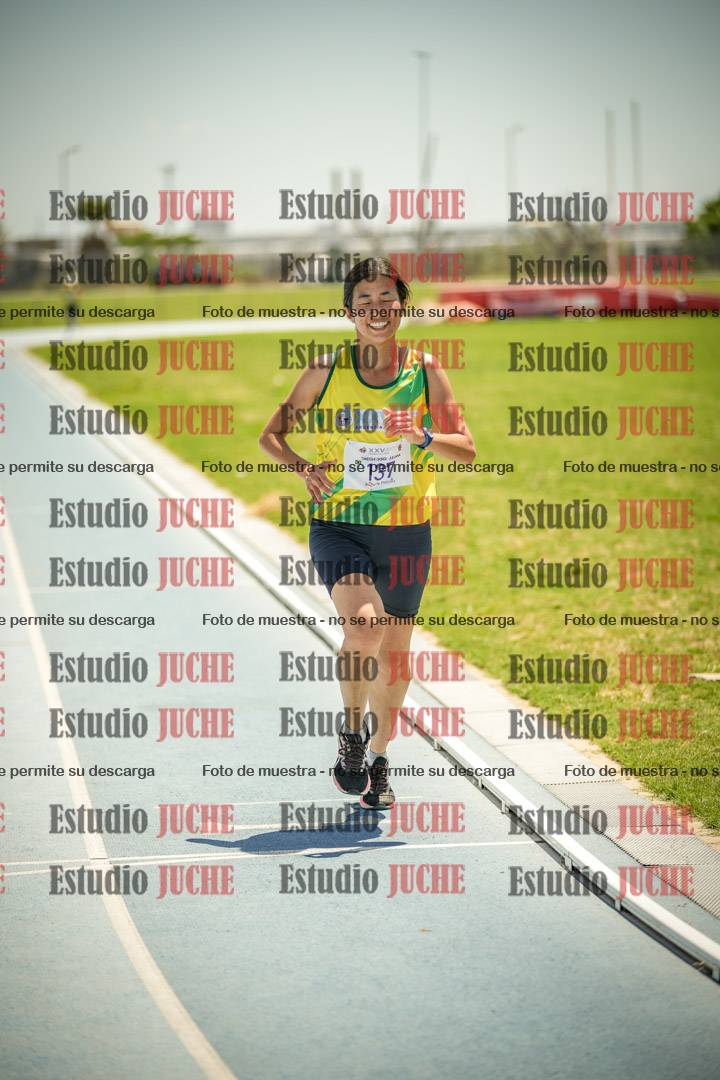 Fotos de los 10.000mts llanos de mujeres y varones LIBRE/MASTER - FINAL