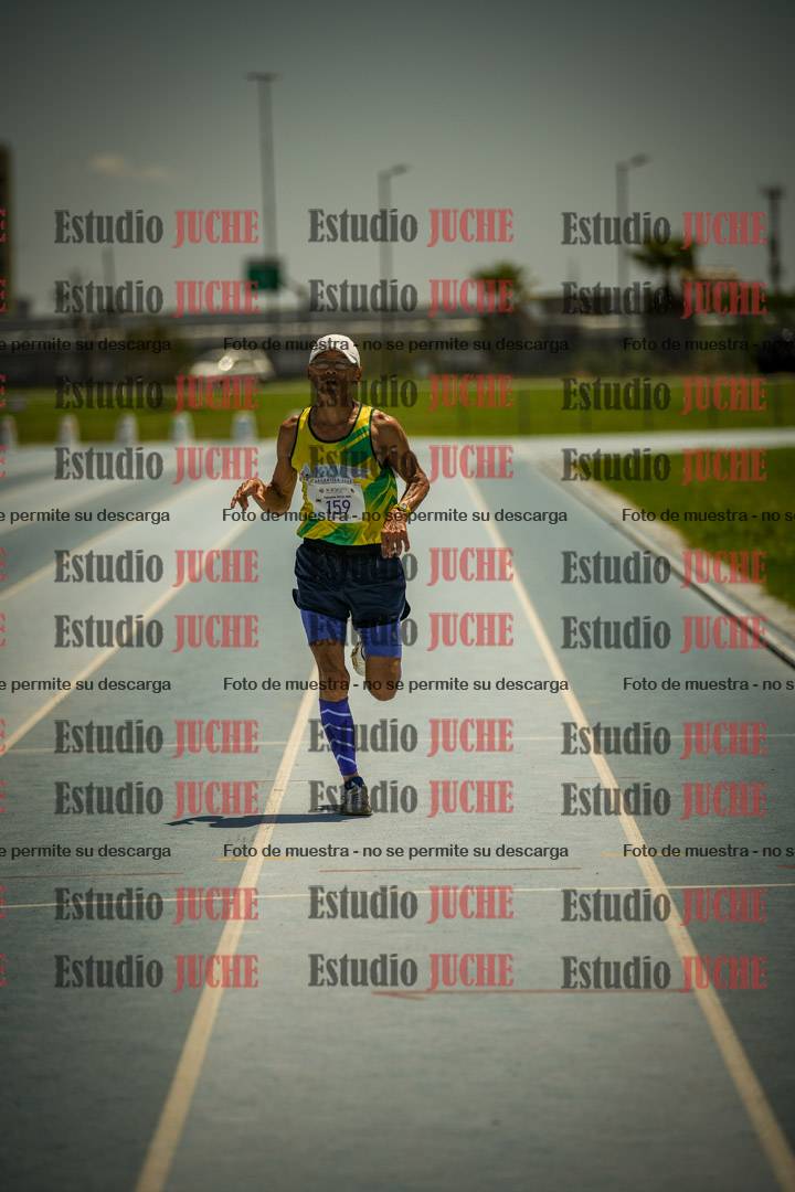 Fotos de los 10.000mts llanos de mujeres y varones LIBRE/MASTER - FINAL