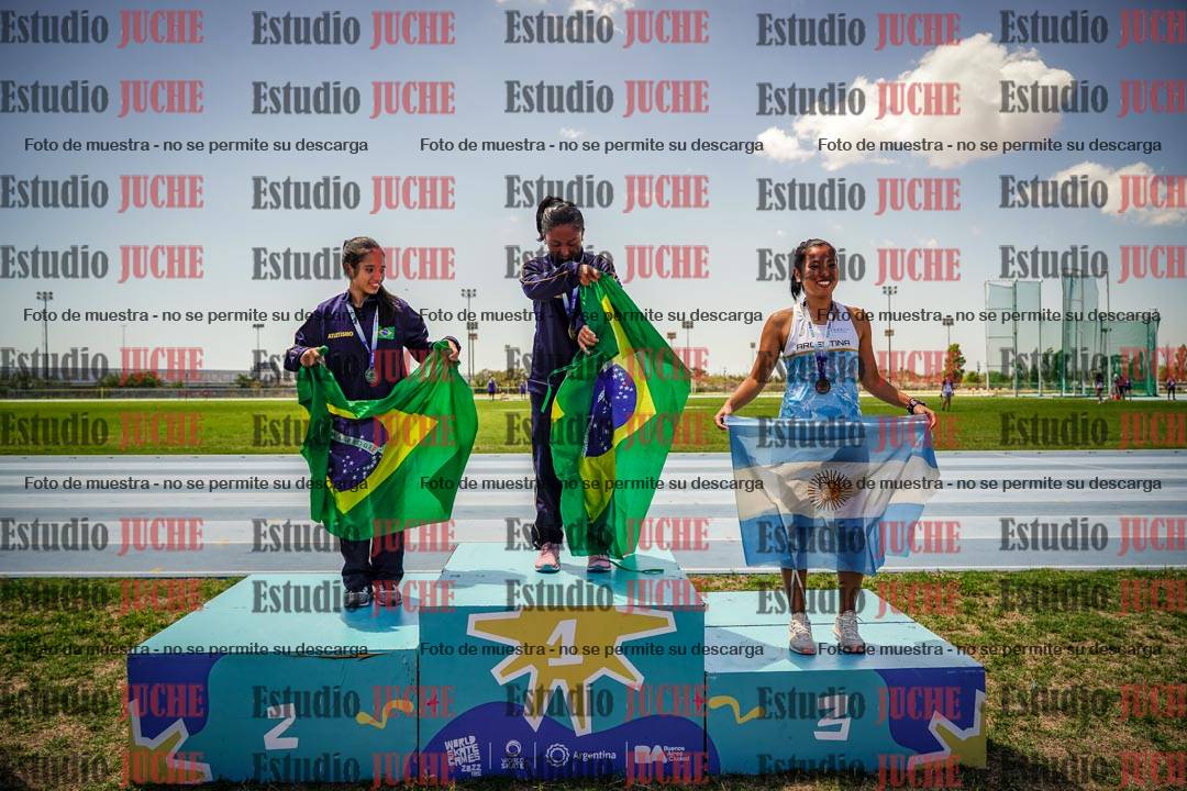 Fotos de algunos podios y extras del torneo