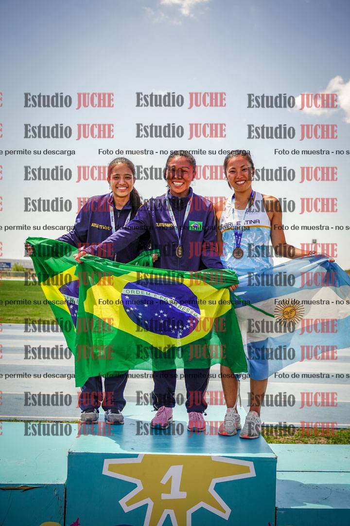 Fotos de algunos podios y extras del torneo