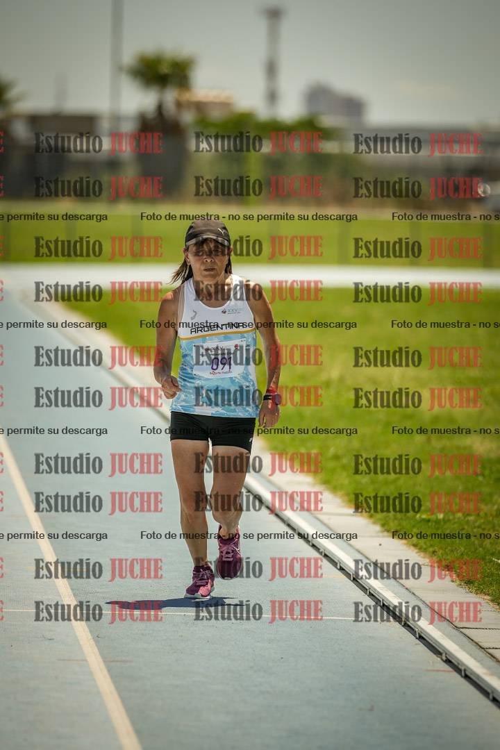 Fotos de los 10.000mts llanos de mujeres y varones LIBRE/MASTER - FINAL