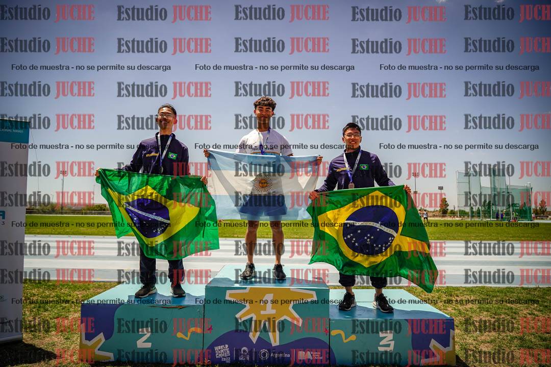 Fotos de algunos podios y extras del torneo