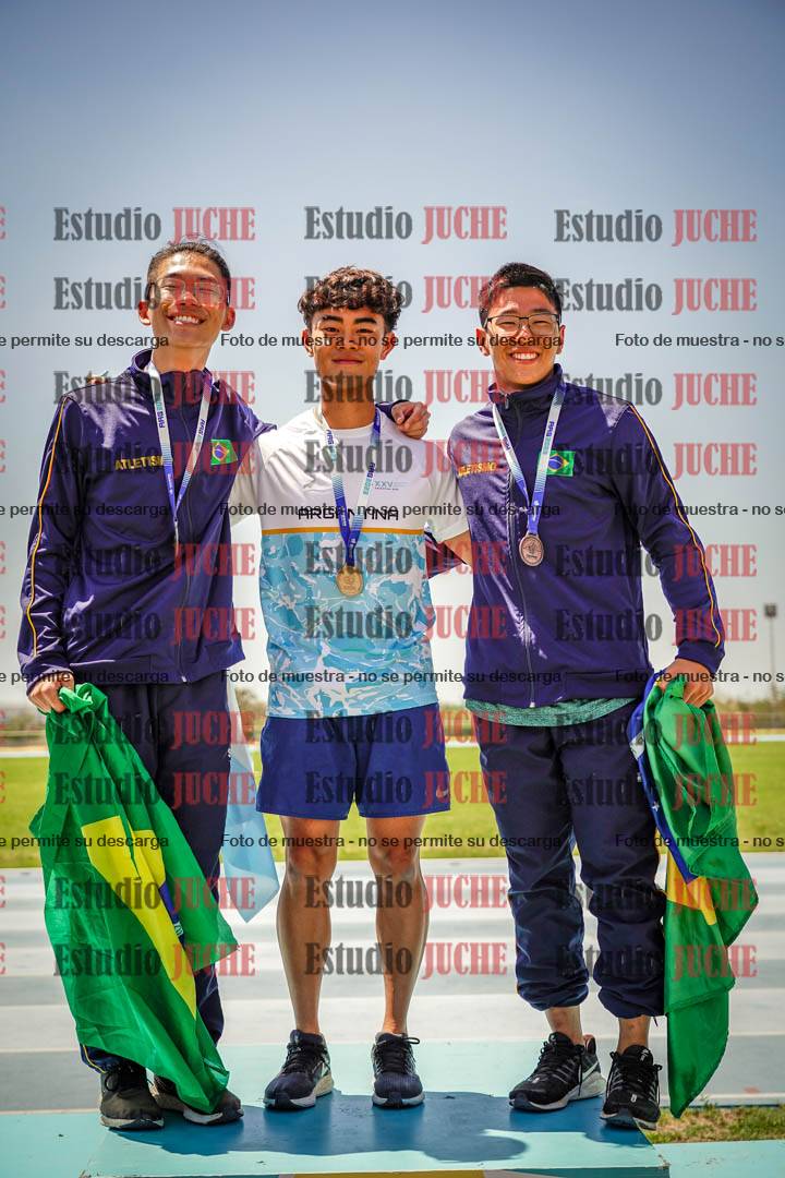 Fotos de algunos podios y extras del torneo