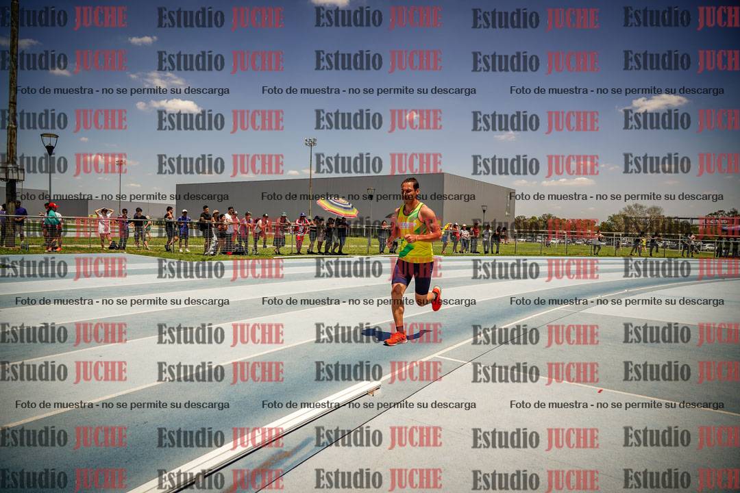 Fotos de los 1500mts llanos de varones - decatlón 10