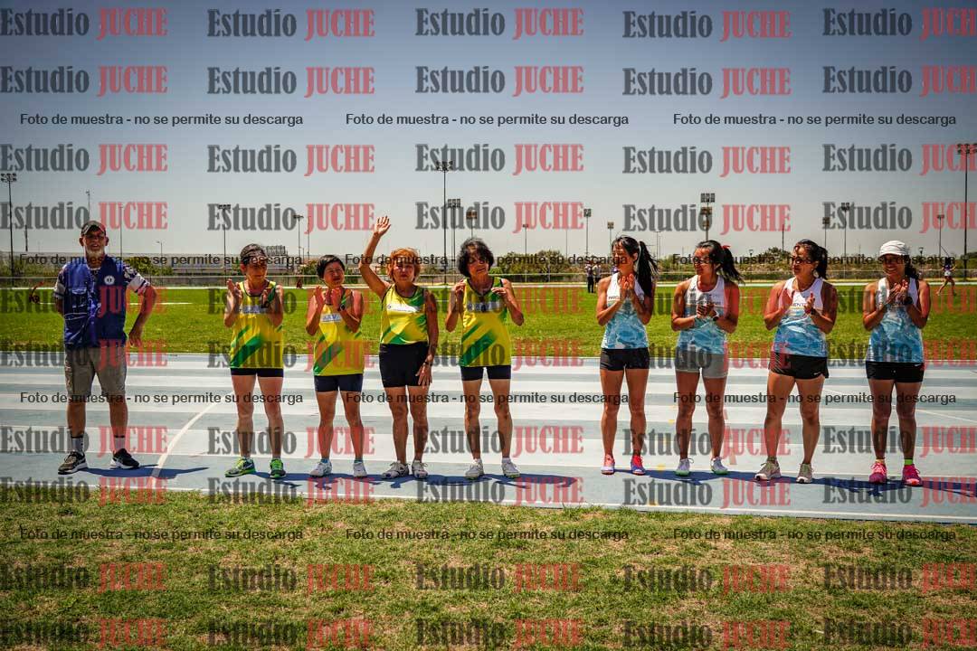 Fotos de algunos podios y extras del torneo