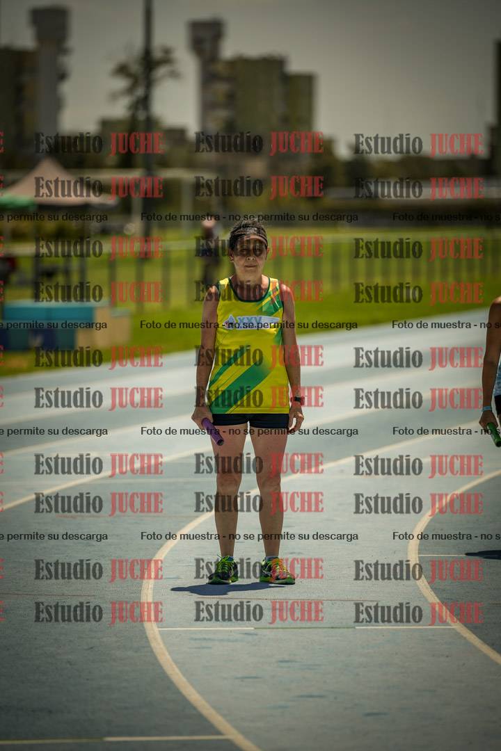 Fotos de las Postas 4x400mts de mujeres MASTER - FINAL