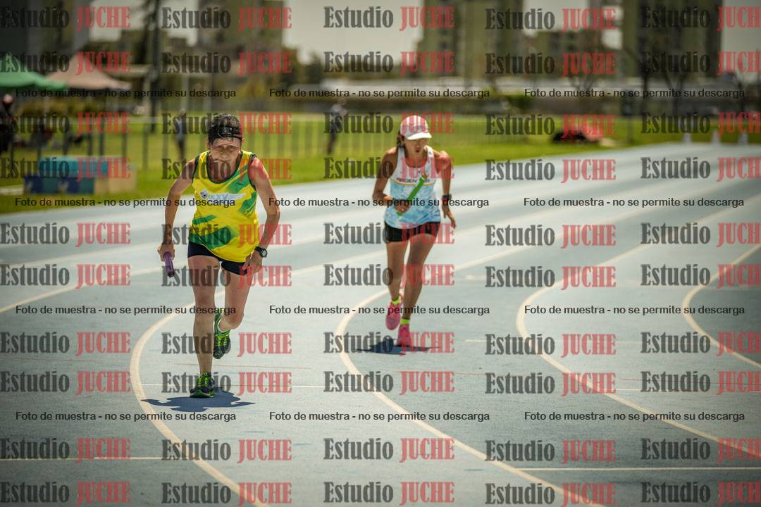 Fotos de las Postas 4x400mts de mujeres MASTER - FINAL