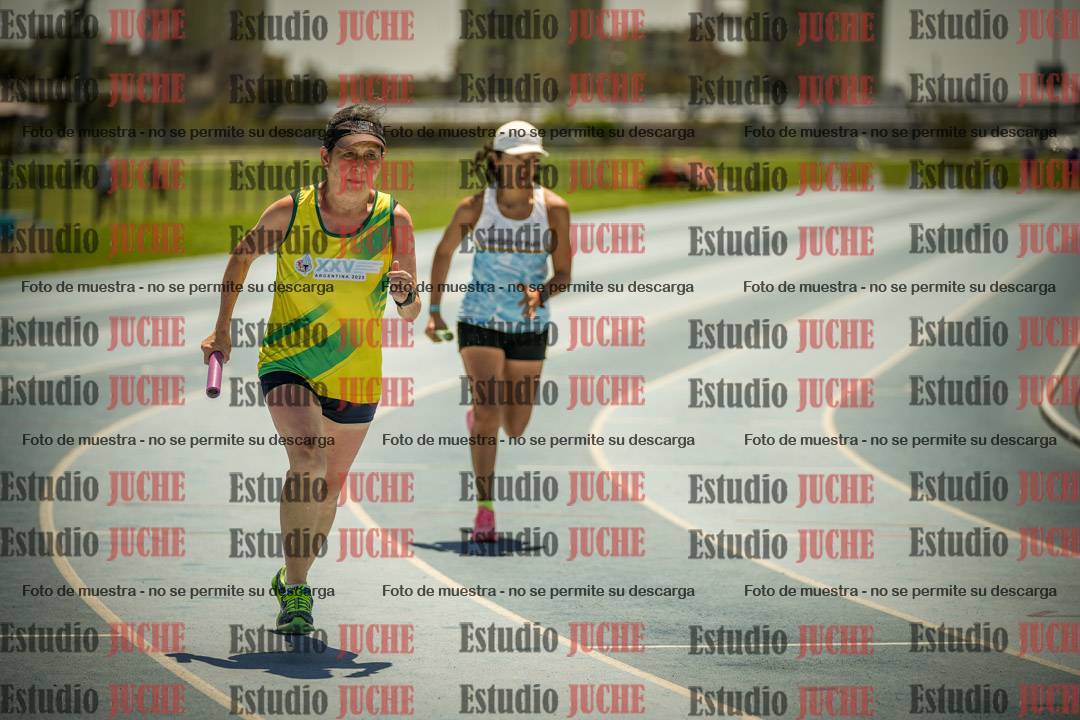 Fotos de las Postas 4x400mts de mujeres MASTER - FINAL
