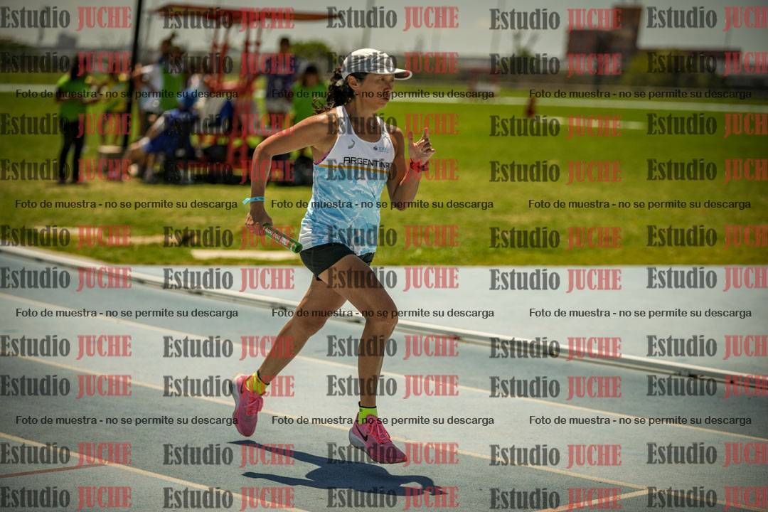 Fotos de las Postas 4x400mts de mujeres MASTER - FINAL