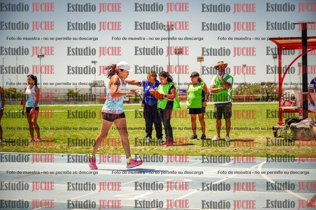 Fotos de las Postas 4x400mts de mujeres MASTER - FINAL
