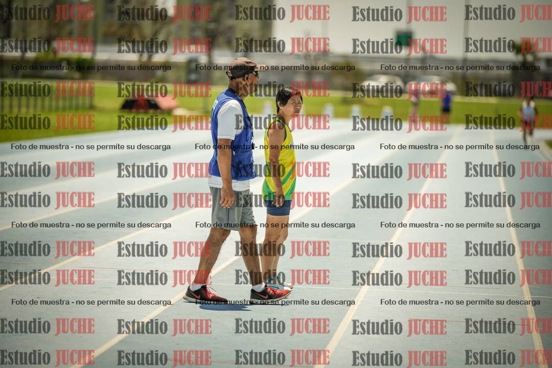 Fotos de las Postas 4x400mts de mujeres MASTER - FINAL