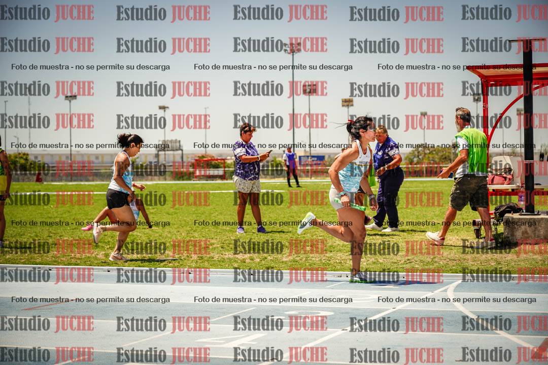 Fotos de las Postas 4x400mts de mujeres MASTER - FINAL