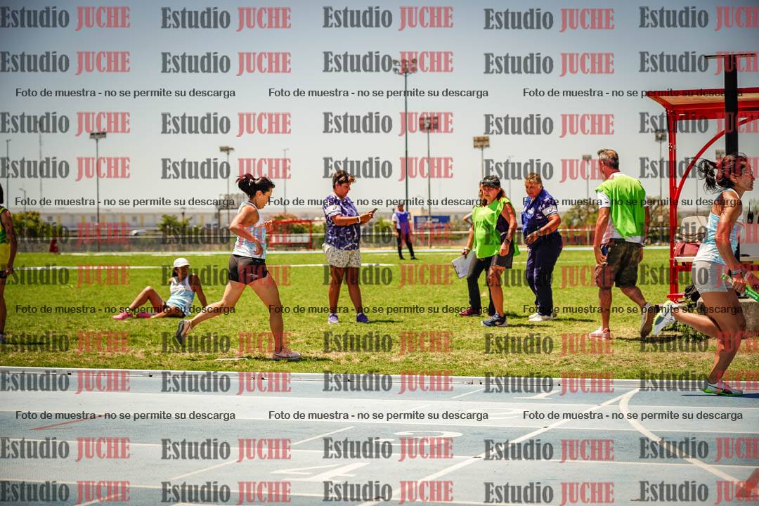 Fotos de las Postas 4x400mts de mujeres MASTER - FINAL