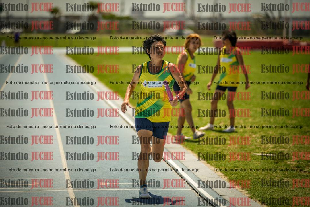 Fotos de las Postas 4x400mts de mujeres MASTER - FINAL