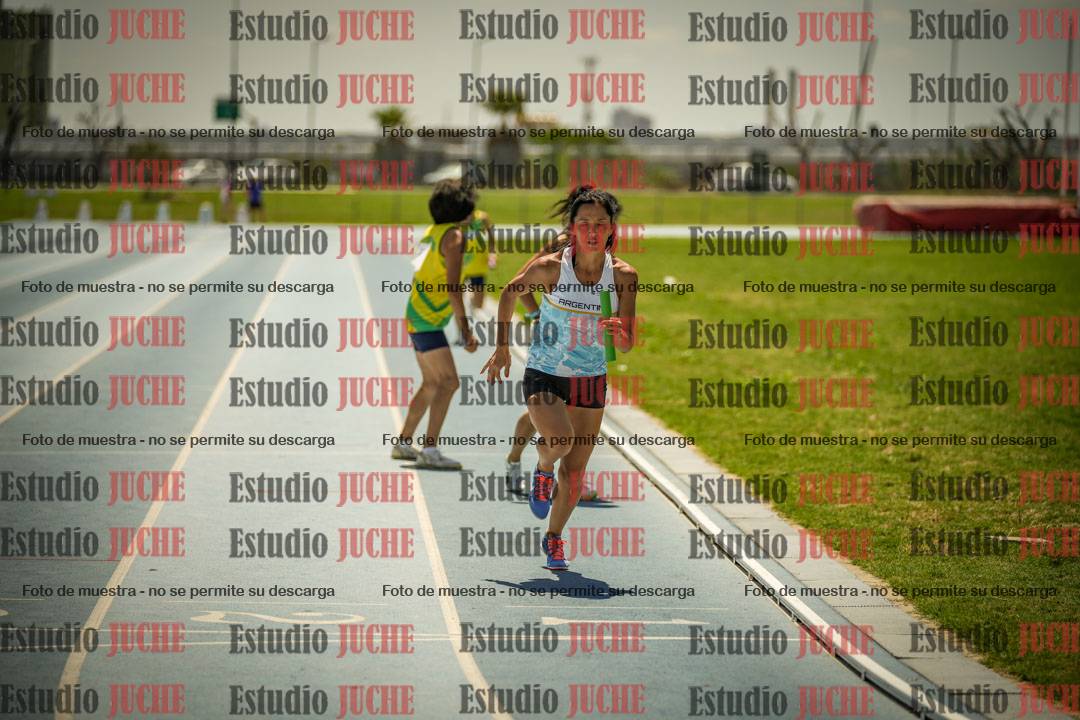 Fotos de las Postas 4x400mts de mujeres MASTER - FINAL