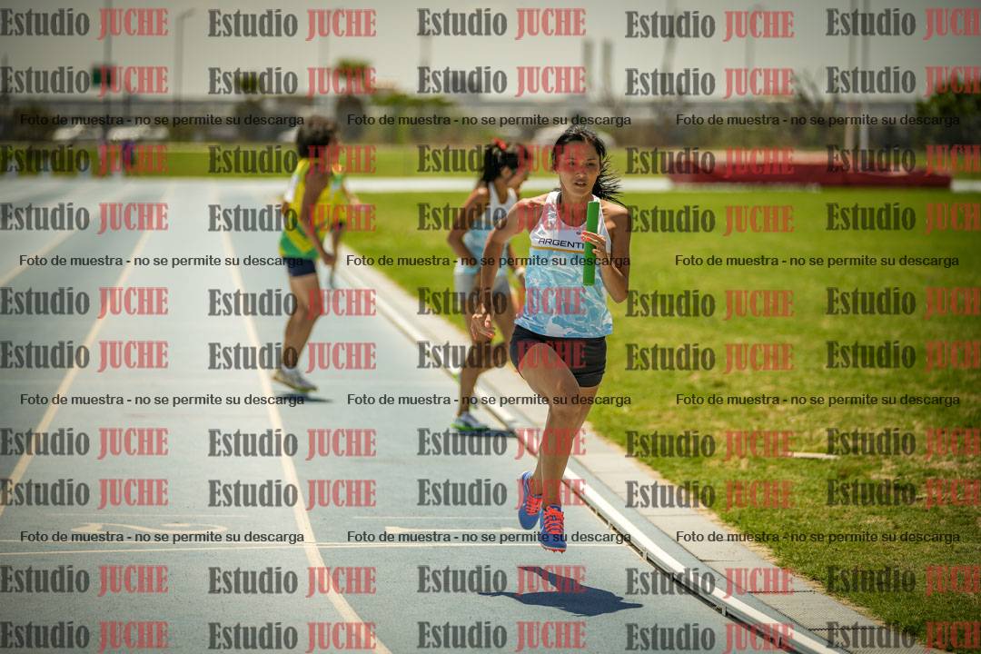 Fotos de las Postas 4x400mts de mujeres MASTER - FINAL
