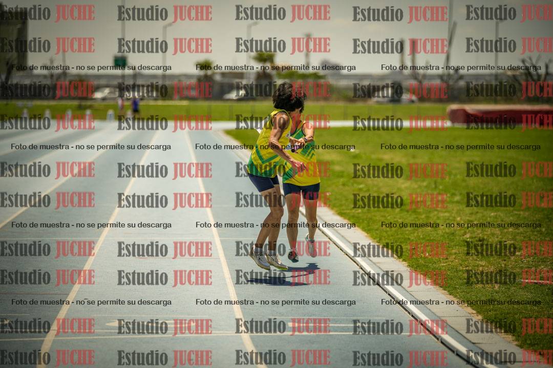 Fotos de las Postas 4x400mts de mujeres MASTER - FINAL