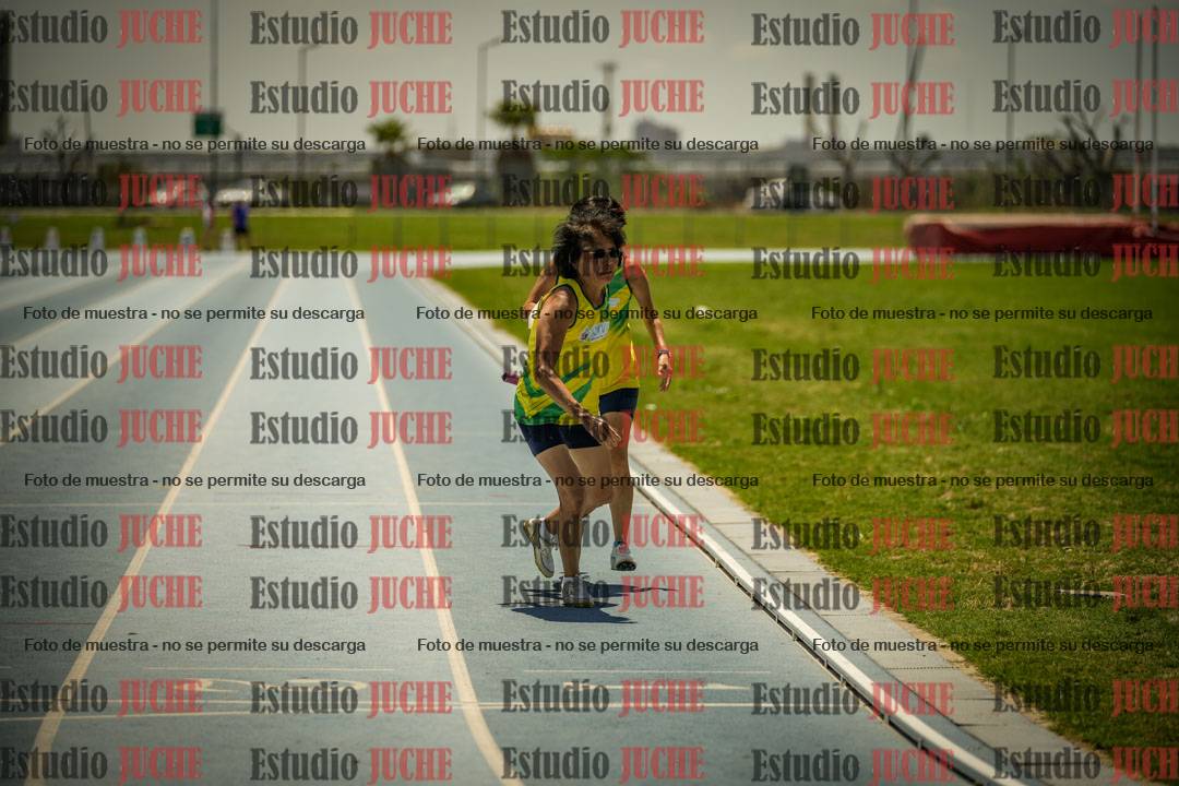Fotos de las Postas 4x400mts de mujeres MASTER - FINAL