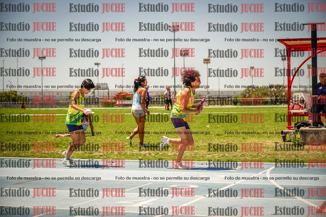 Fotos de las Postas 4x400mts de mujeres MASTER - FINAL