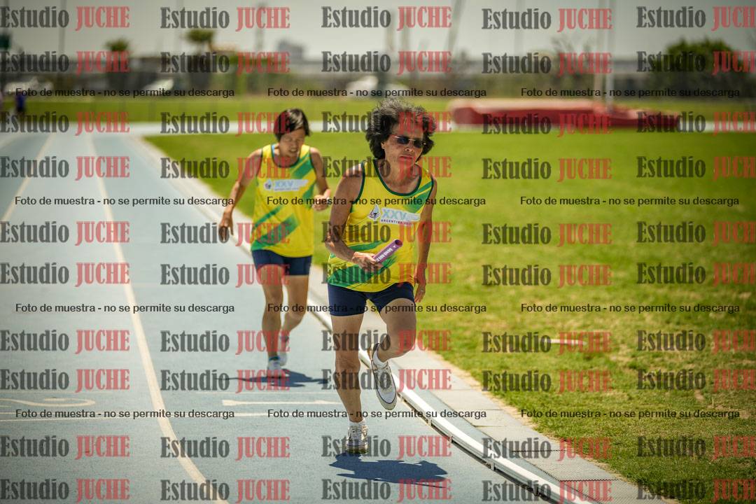 Fotos de las Postas 4x400mts de mujeres MASTER - FINAL