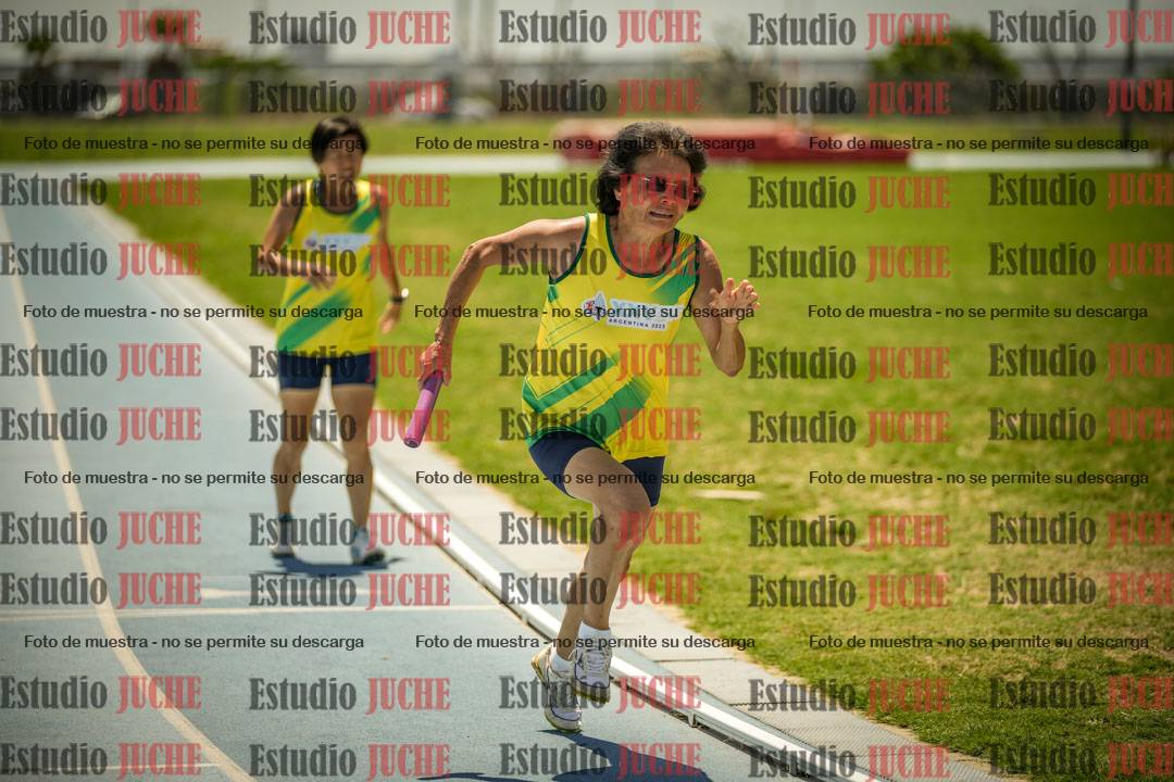 Fotos de las Postas 4x400mts de mujeres MASTER - FINAL