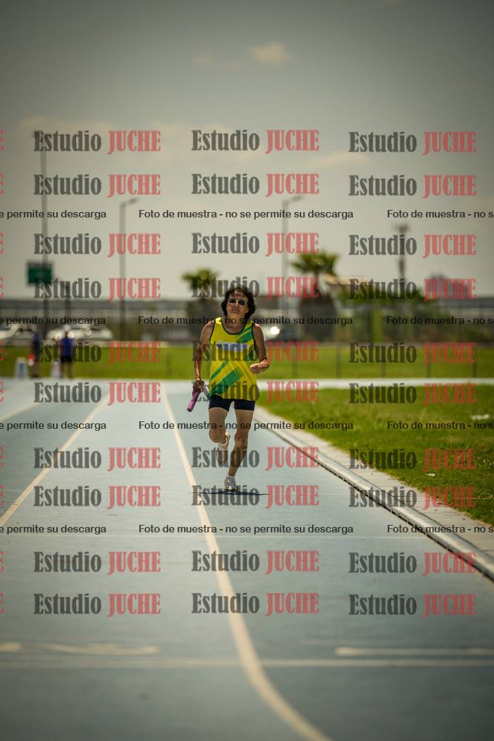 Fotos de las Postas 4x400mts de mujeres MASTER - FINAL