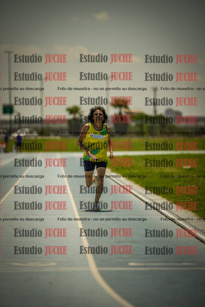 Fotos de las Postas 4x400mts de mujeres MASTER - FINAL