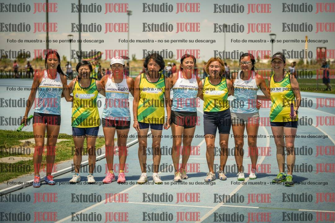 Fotos de las Postas 4x400mts de mujeres MASTER - FINAL