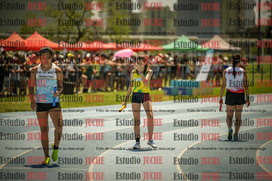 Fotos de las Postas 4x400mts de mujeres LIBRE - FINAL