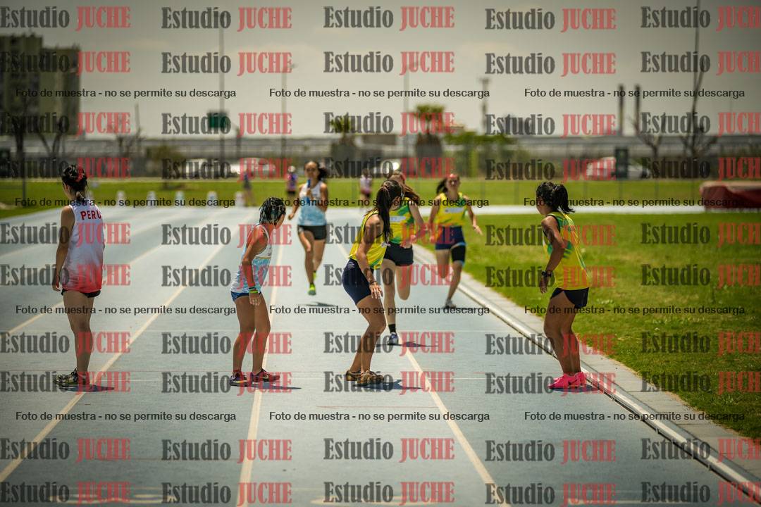 Fotos de las Postas 4x400mts de mujeres LIBRE - FINAL