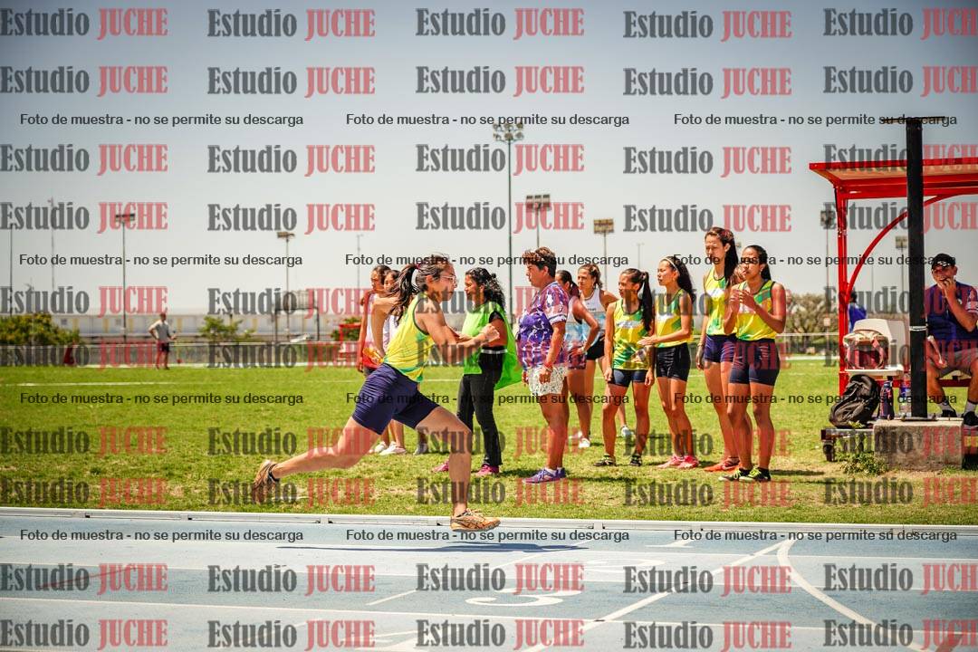 Fotos de las Postas 4x400mts de mujeres LIBRE - FINAL