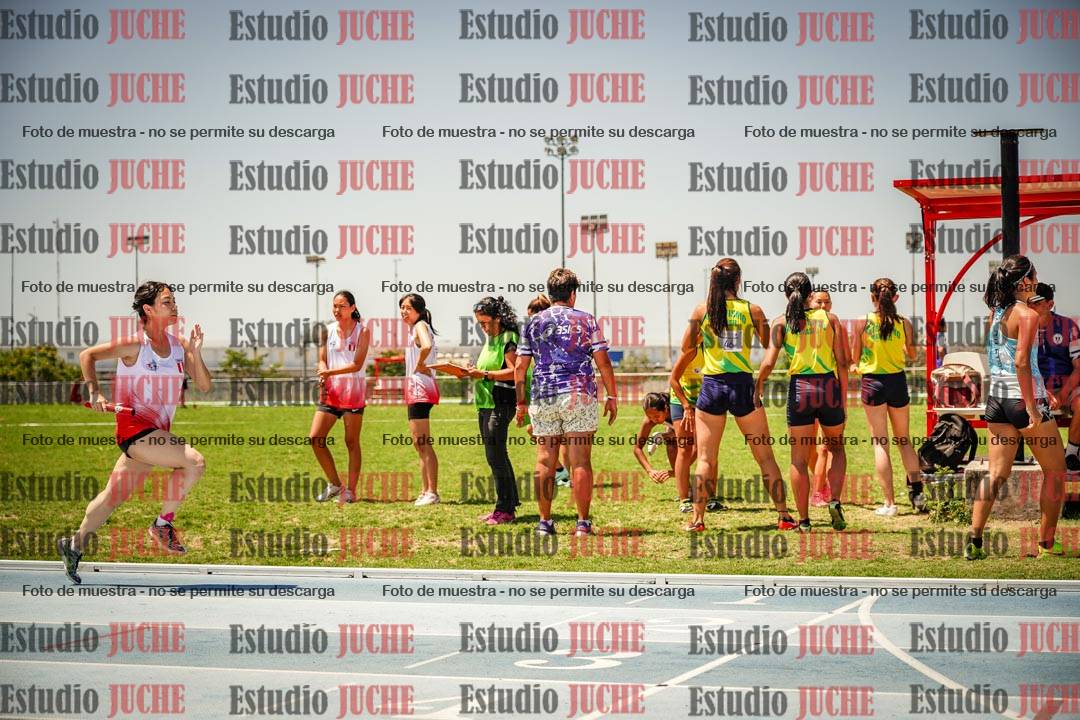 Fotos de las Postas 4x400mts de mujeres LIBRE - FINAL