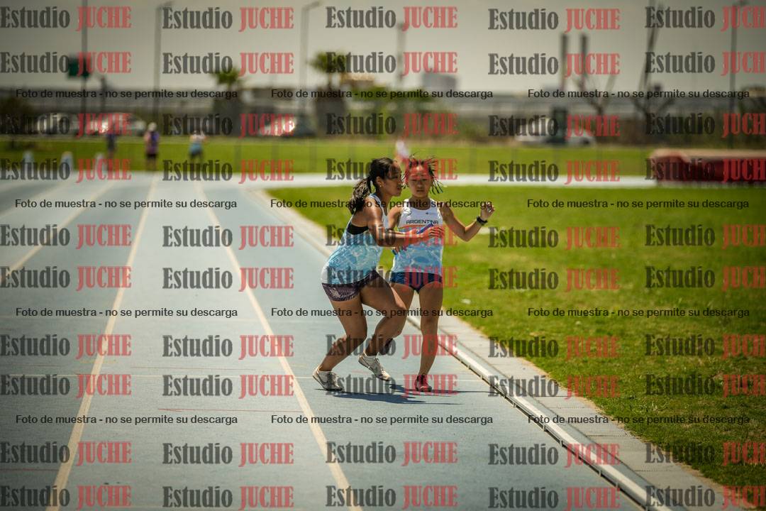 Fotos de las Postas 4x400mts de mujeres LIBRE - FINAL