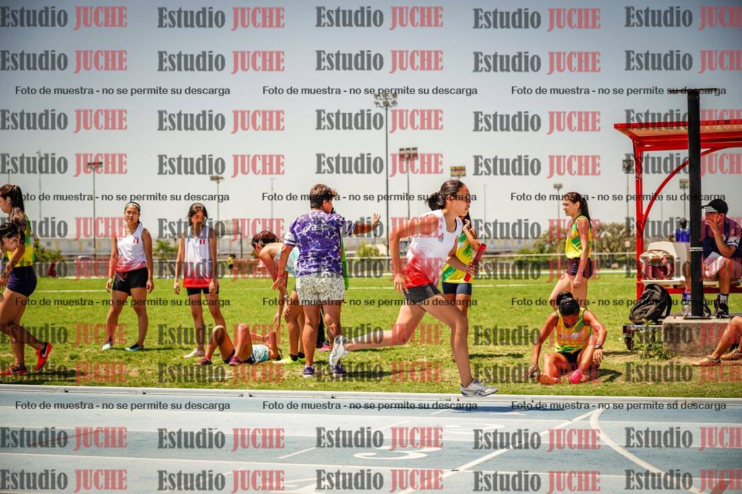 Fotos de las Postas 4x400mts de mujeres LIBRE - FINAL